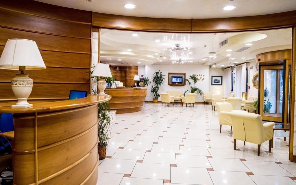 Grand Hotel Victoria Bagnara Calabra Exterior photo